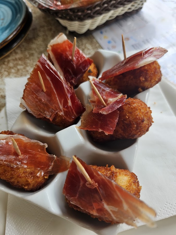 Croquetas caseras de jamón ibérico